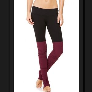 Alo Yoga Goddess Legging